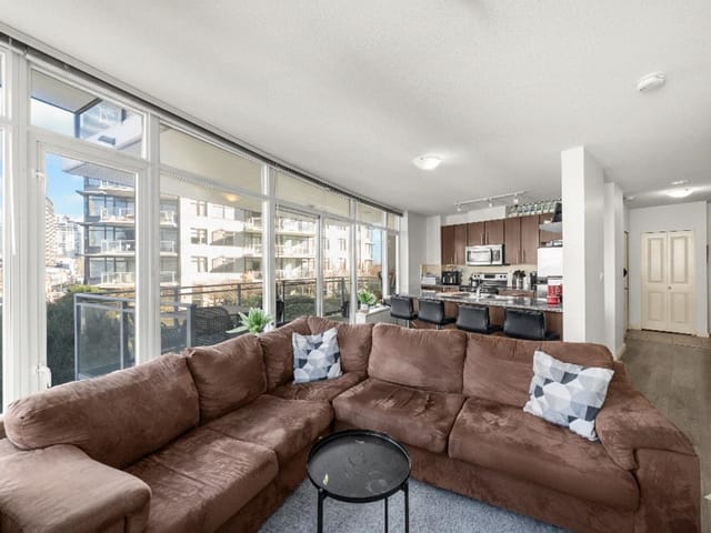 Apartment for sale in New Westminster, New Westminster, 1006 898 Carnarvon Street, 263105035 | Realtylink.org