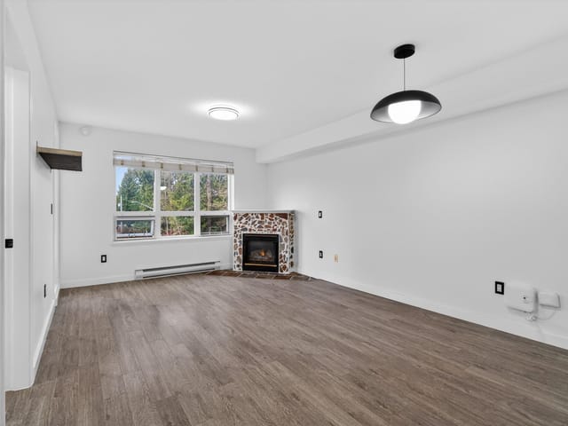 Apartment for sale in Surrey, North Surrey, 305 14377 103 Avenue, 263105191 | Realtylink.org