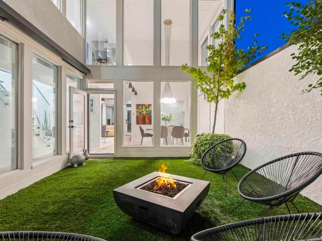 House for sale in Vancouver, Vancouver West, 4615 W 7th Avenue, 263105287 | Realtylink.org