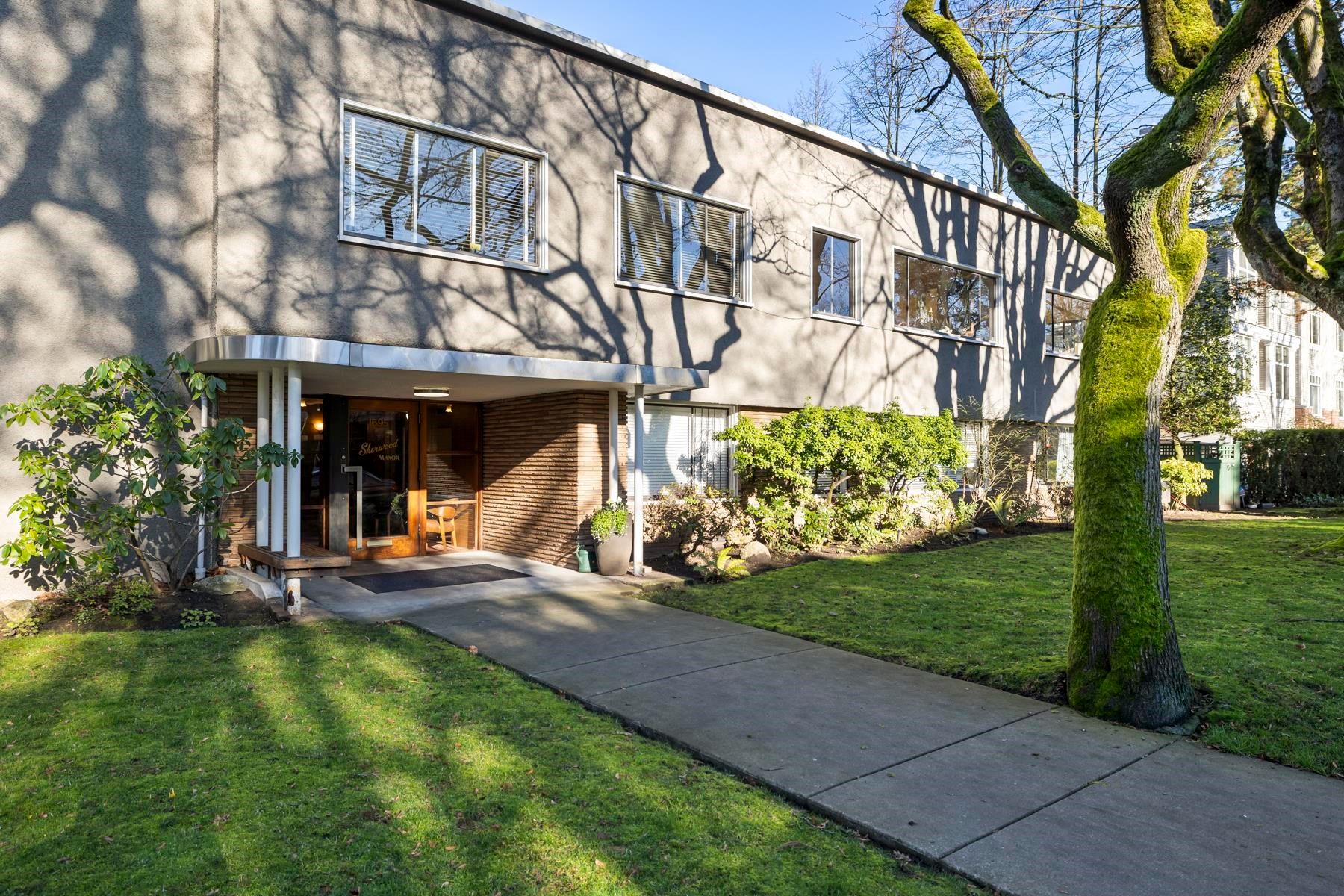 Apartment for sale in Vancouver, Vancouver West, 205 1695 W 10th Avenue, 263105298 | Realtylink.org