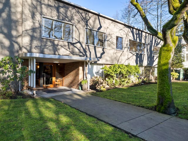 Apartment for sale in Vancouver, Vancouver West, 205 1695 W 10th Avenue, 263105298 | Realtylink.org