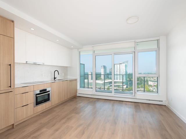 Apartment for sale in Surrey, North Surrey, 2509 13685 102 Avenue, 263105368 | Realtylink.org