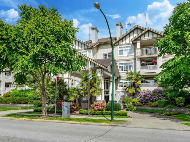 Apartment for sale in Ladner, Ladner, 209 4770 52a Street, 263105398 | Realtylink.org