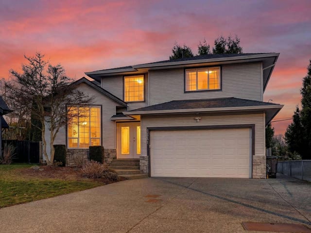 House for sale in Surrey, South Surrey White Rock, 1551 161b Street, 263105441 | Realtylink.org