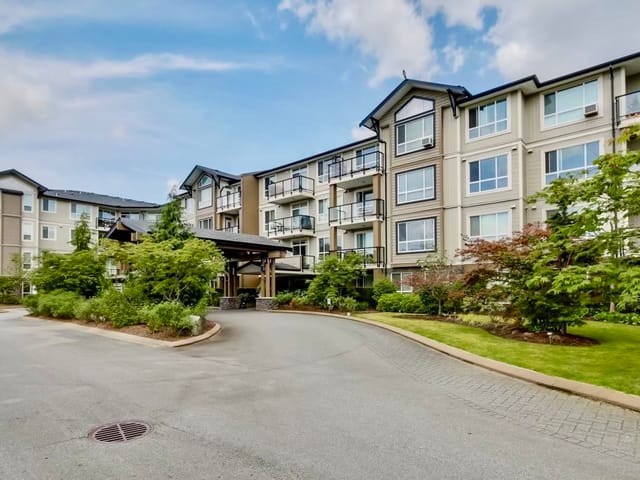 Apartment for sale in Abbotsford, Abbotsford, 412 32729 Garibaldi Drive, 263105442 | Realtylink.org