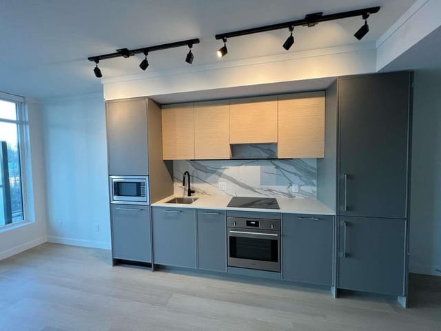 Apartment for sale in Surrey, North Surrey, 507 13725 George Junction, 263105475 | Realtylink.org