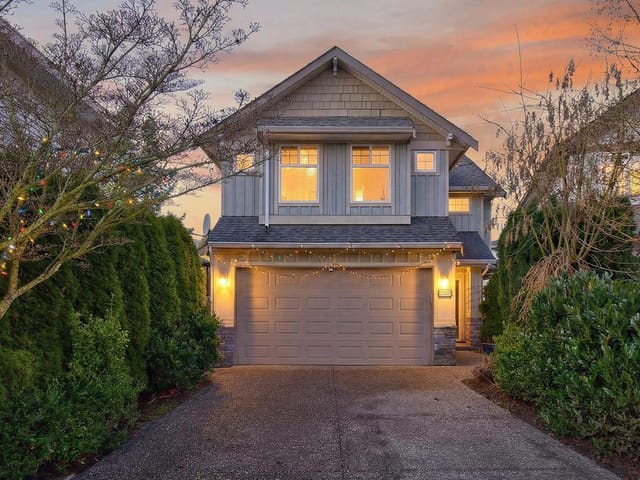 House for sale in Surrey, South Surrey White Rock, 2363 157a Street, 263105502 | Realtylink.org