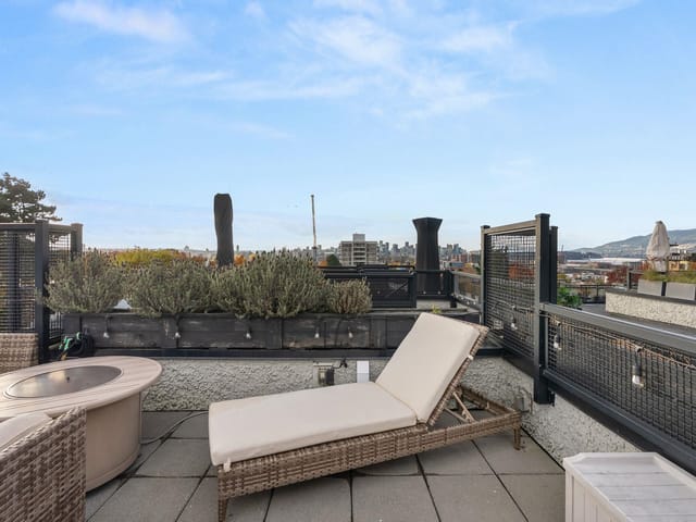 Townhouse for sale in Vancouver, Vancouver East, 4 1851 Adanac Street, 263105613 | Realtylink.org