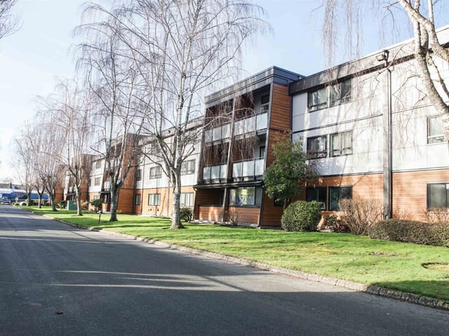 Apartment for sale in Richmond, Richmond, 112 3411 Springfield Drive, 263105823 | Realtylink.org