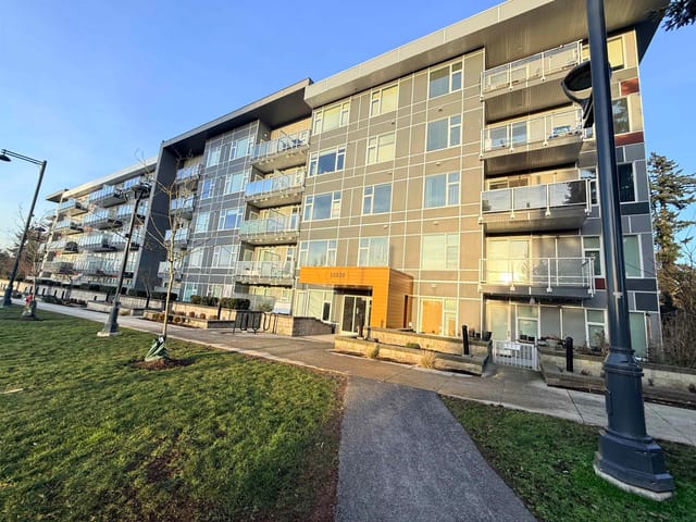 Apartment for sale in Surrey, North Surrey, 213 10838 Whalley Boulevard, 263105826 | Realtylink.org