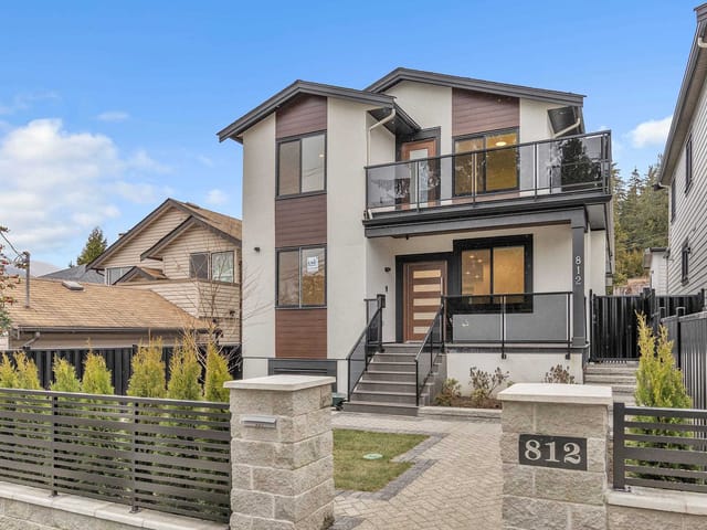 House for sale in North Vancouver, North Vancouver, 812 Montroyal Boulevard, 263105849 | Realtylink.org