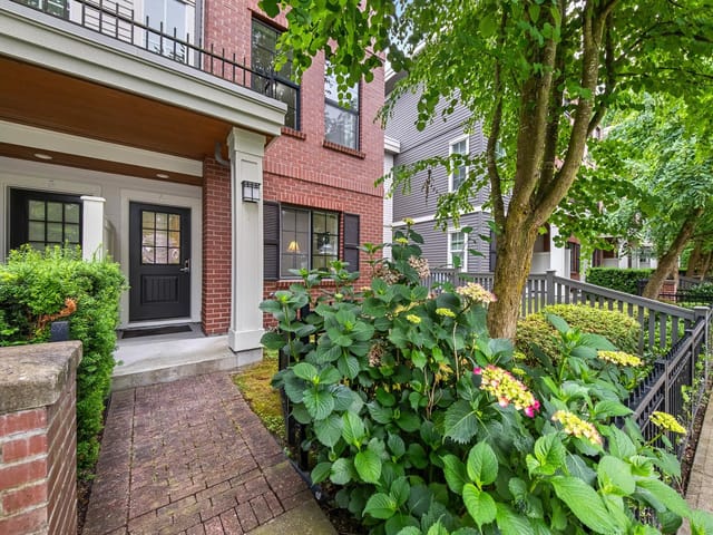 Townhouse for sale in Surrey, South Surrey White Rock, 4 3399 151 Street, 263105855 | Realtylink.org