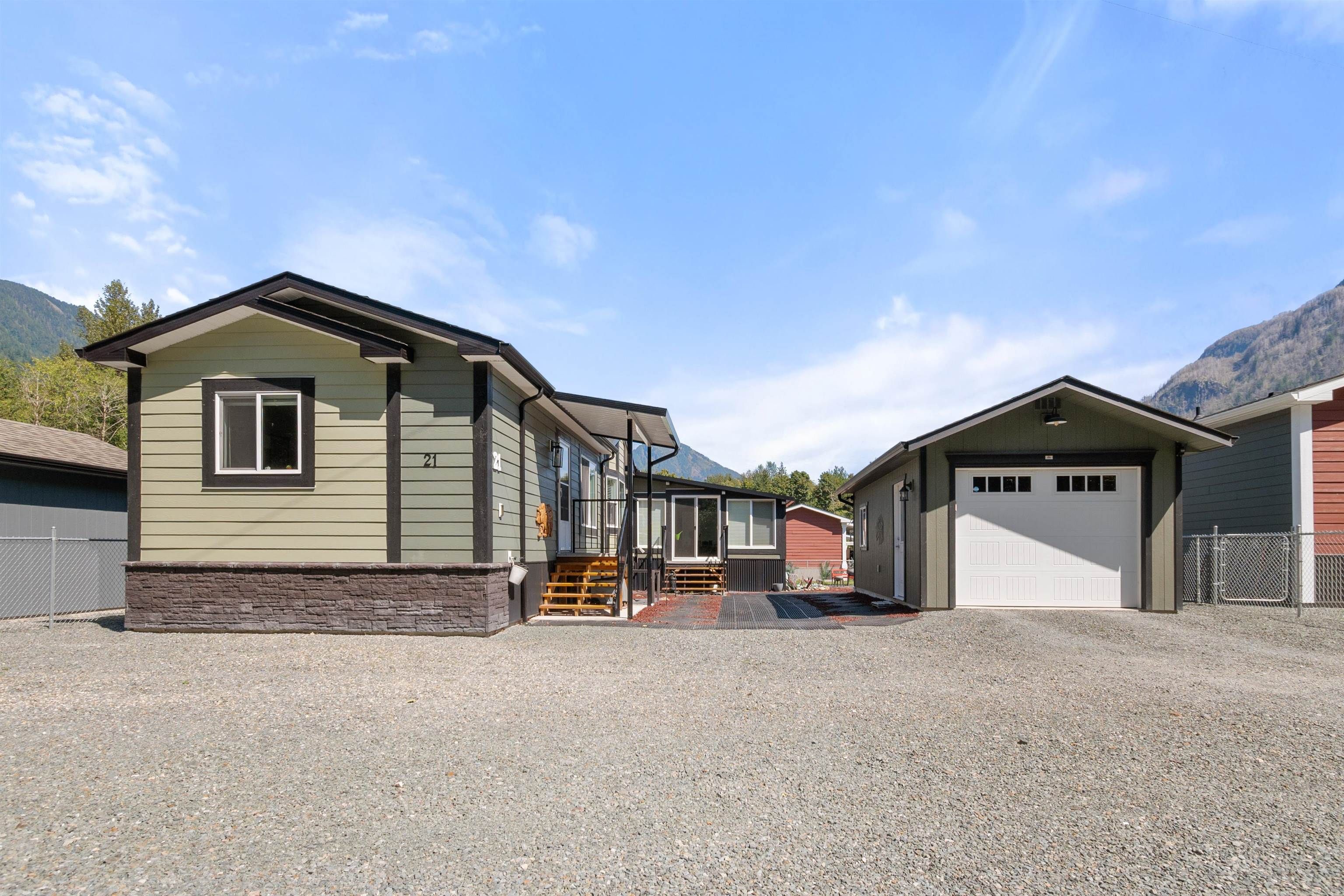 Manufactured Home for sale in Agassiz, Agassiz, 21 59060 Lougheed Highway, 263105890 | Realtylink.org