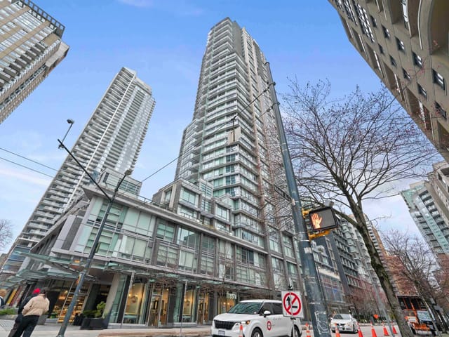 Apartment for sale in Vancouver, Vancouver West, 3804 1283 Howe Street, 263106098 | Realtylink.org