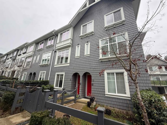 Townhouse for sale in Surrey, Surrey, 115 8168 136a Street, 263106124 | Realtylink.org