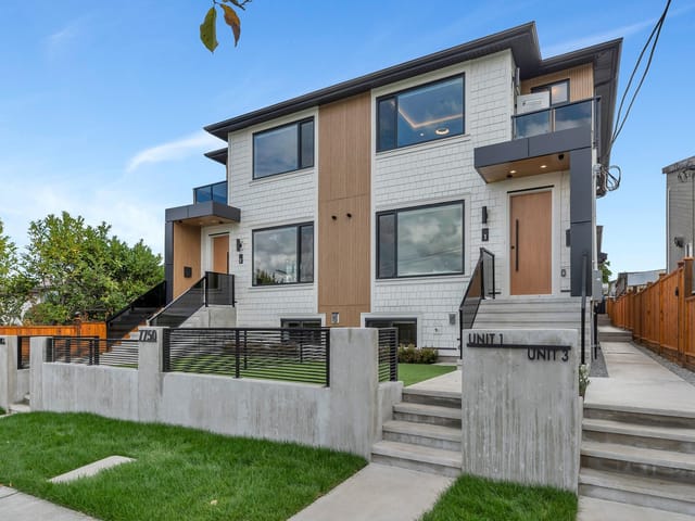 1/2 Duplex for sale in Burnaby, Burnaby South, 1 7750 Mayfield Street, 263106135 | Realtylink.org