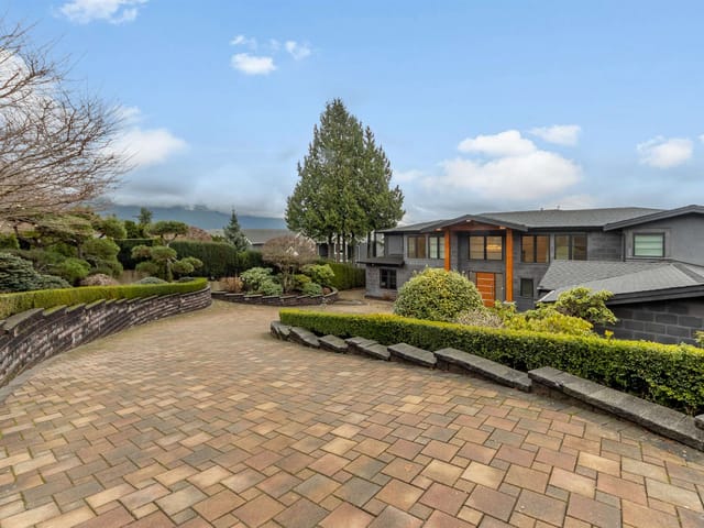 House for sale in West Vancouver, West Vancouver, 1020 Eyremount Drive, 263106186 | Realtylink.org