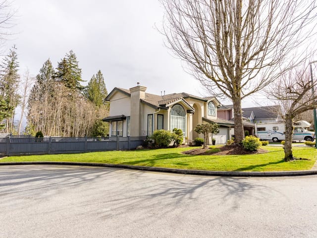 House for sale in Coquitlam, Coquitlam, 3090 Tanager Court, 263106290 | Realtylink.org