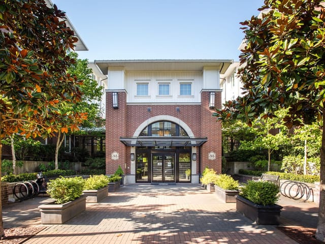 Apartment for sale in Richmond, Richmond, 121 9399 Odlin Road, 263106414 | Realtylink.org