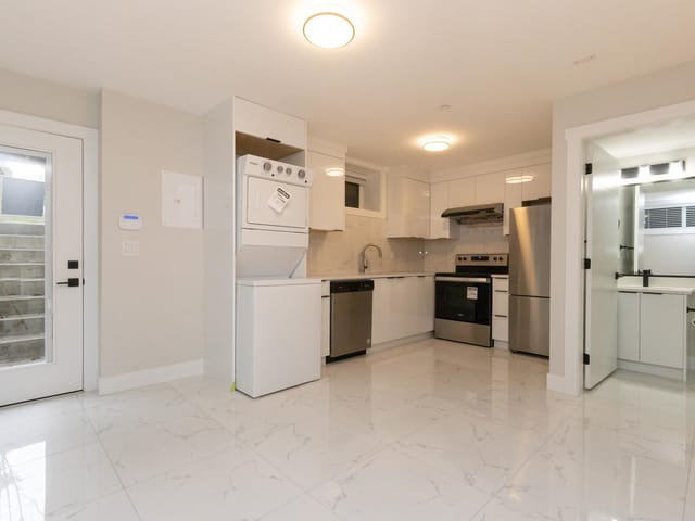 House for rent in Vancouver, Vancouver East, 3668 Yale Street, 263106473 | Realtylink.org