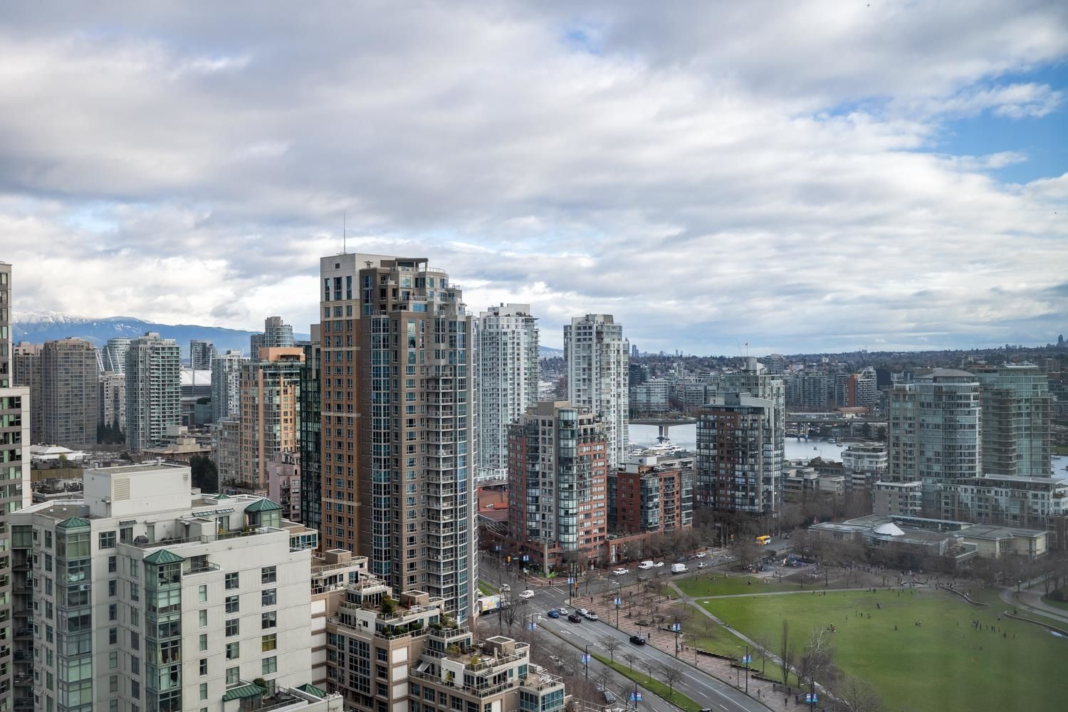 Apartment for sale in Vancouver, Vancouver West, 2706 1438 Richards Street, 263106516 | Realtylink.org