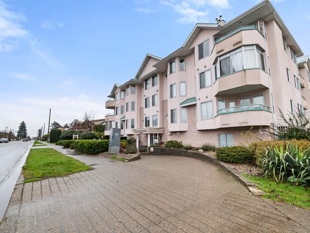 Apartment for sale in Chilliwack, Chilliwack, 204 46000 First Avenue, 263106579 | Realtylink.org