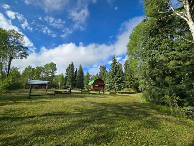 House for sale in Bridge Lake, 100 Mile House, 7671 Rutherford Road, 263106730 | Realtylink.org