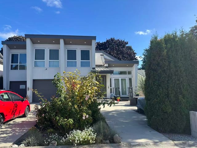 House for rent in Surrey, South Surrey White Rock, 1525 King George Boulevard, 263106734 | Realtylink.org