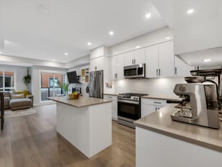 Townhouse for sale in Squamish, Squamish, 202 37842 Third Avenue, 263106810 | Realtylink.org