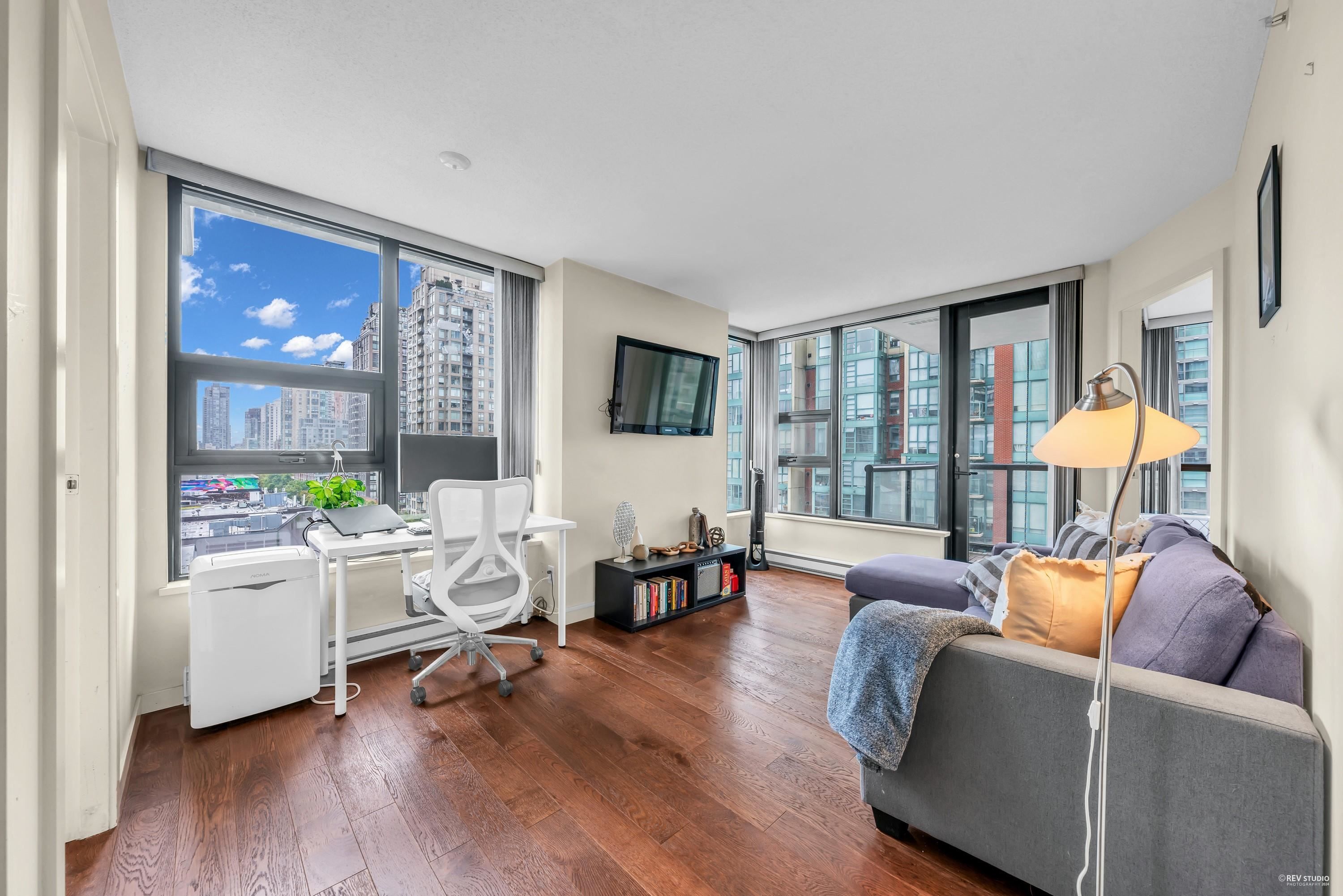 Apartment for sale in Vancouver, Vancouver West, 1001 928 Homer Street, 263106861 | Realtylink.org