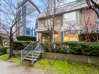 Townhouse for sale in Burnaby, Burnaby North, TH1 1889 Rosser Avenue, 263106937 | Realtylink.org