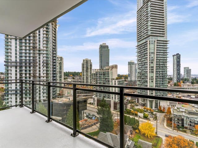 Apartment for sale in Coquitlam, Coquitlam, 2010 626 Claremont Street, 263107058 | Realtylink.org
