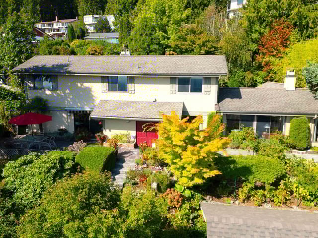 House for sale in West Vancouver, West Vancouver, 560 Craigmohr Drive, 263107083 | Realtylink.org