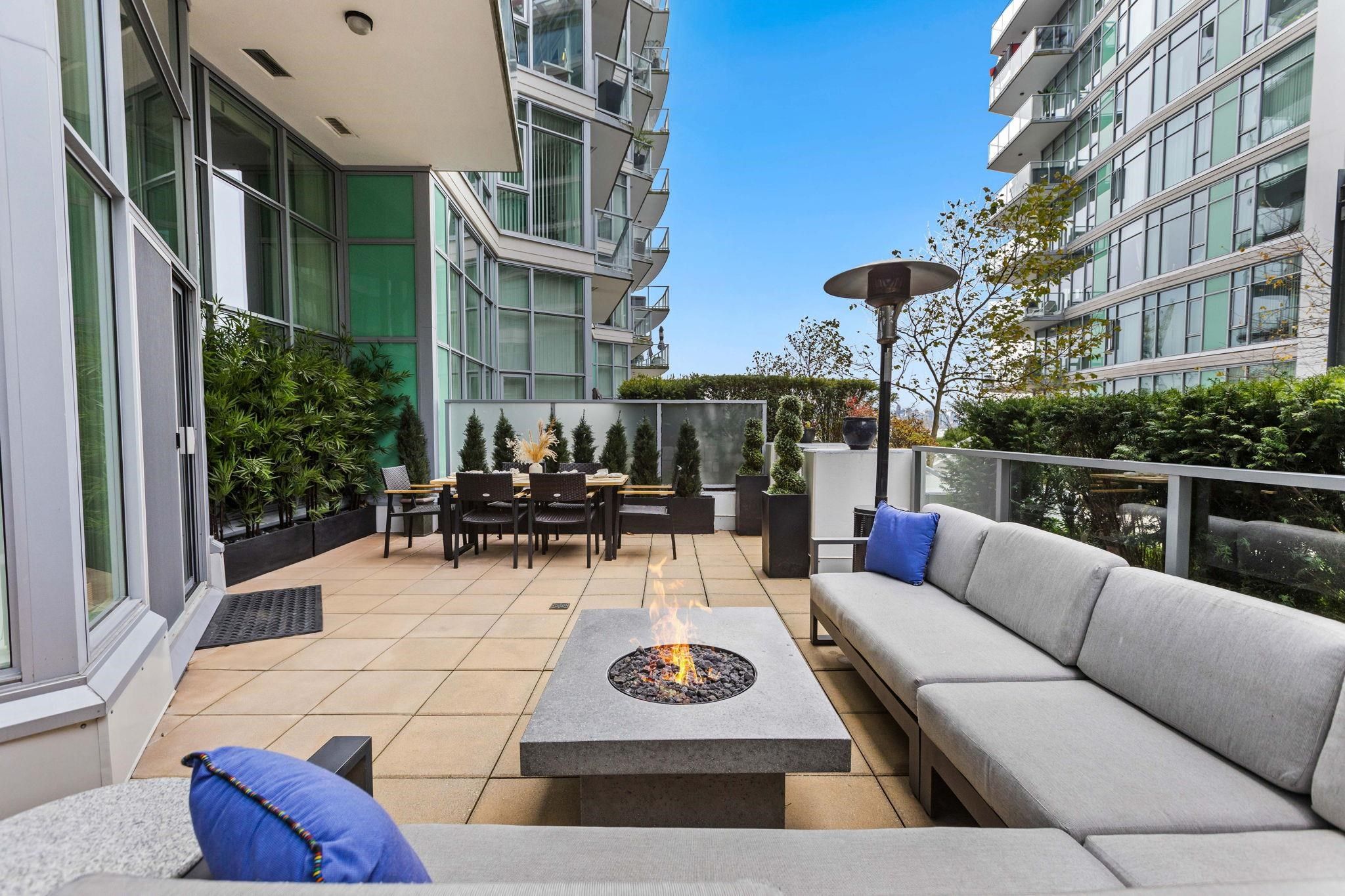 Apartment for sale in North Vancouver, North Vancouver, 104 199 Victory Ship Way, 263107123 | Realtylink.org