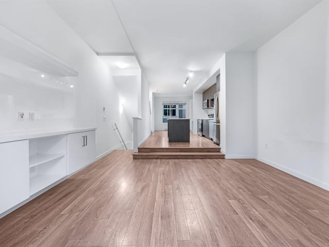 Townhouse for sale in Surrey, Surrey, 165 8168 136 a Street, 263107170 | Realtylink.org