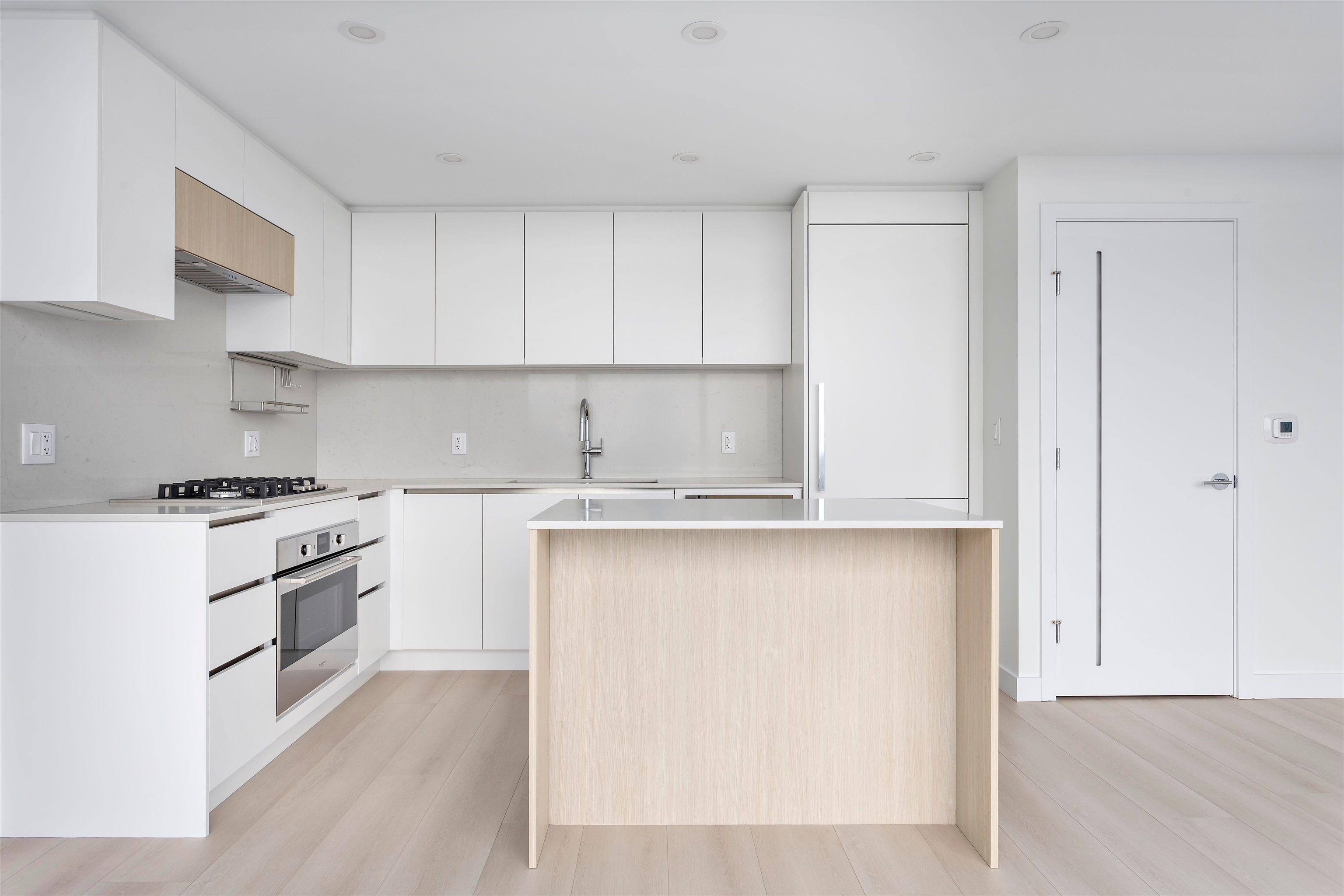 Apartment for sale in Surrey, North Surrey, 409 13573 98a Avenue, 263107274 | Realtylink.org