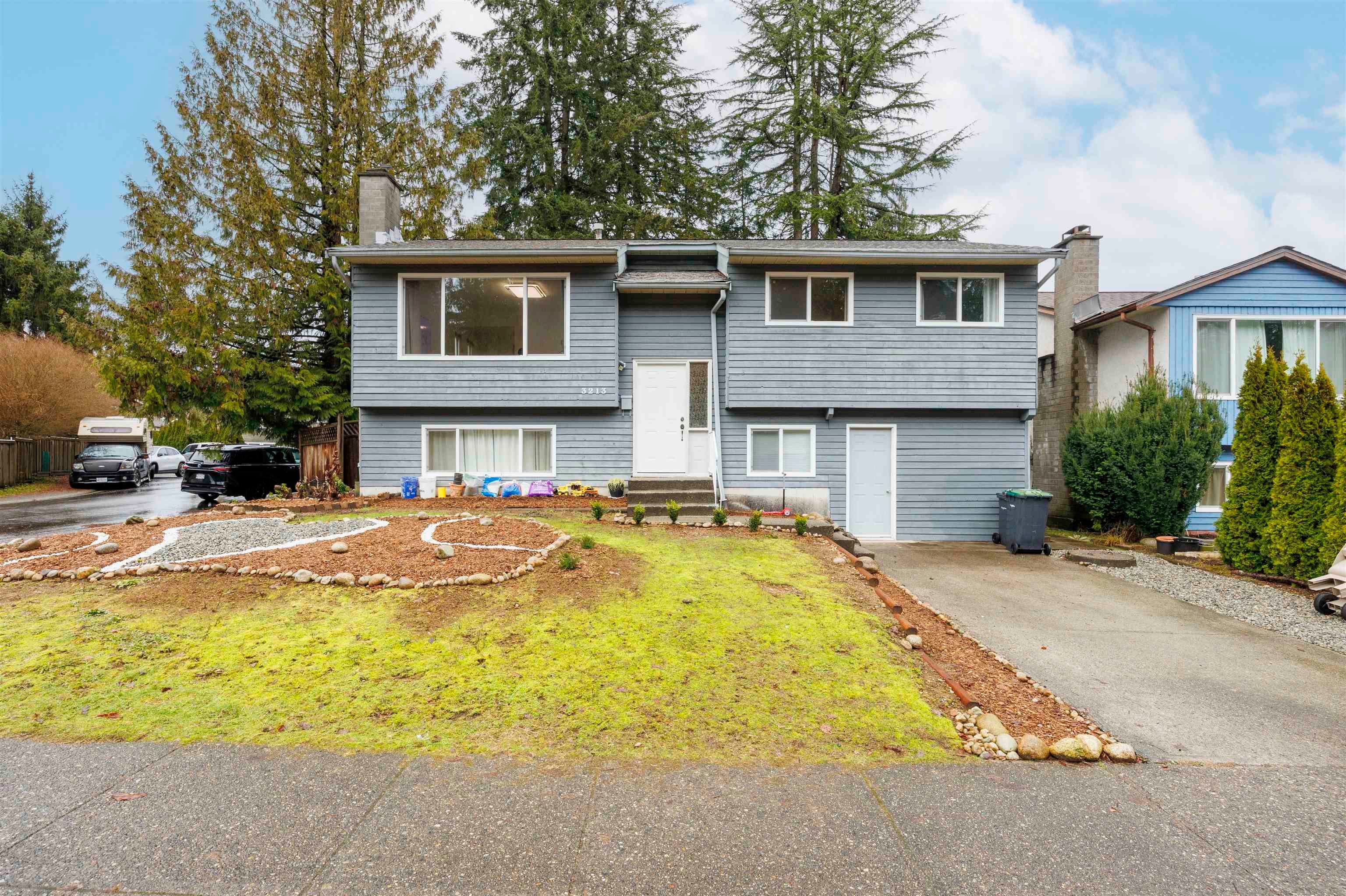 House for sale in Coquitlam, Coquitlam, 3213 Salt Spring Avenue, 263107281 | Realtylink.org