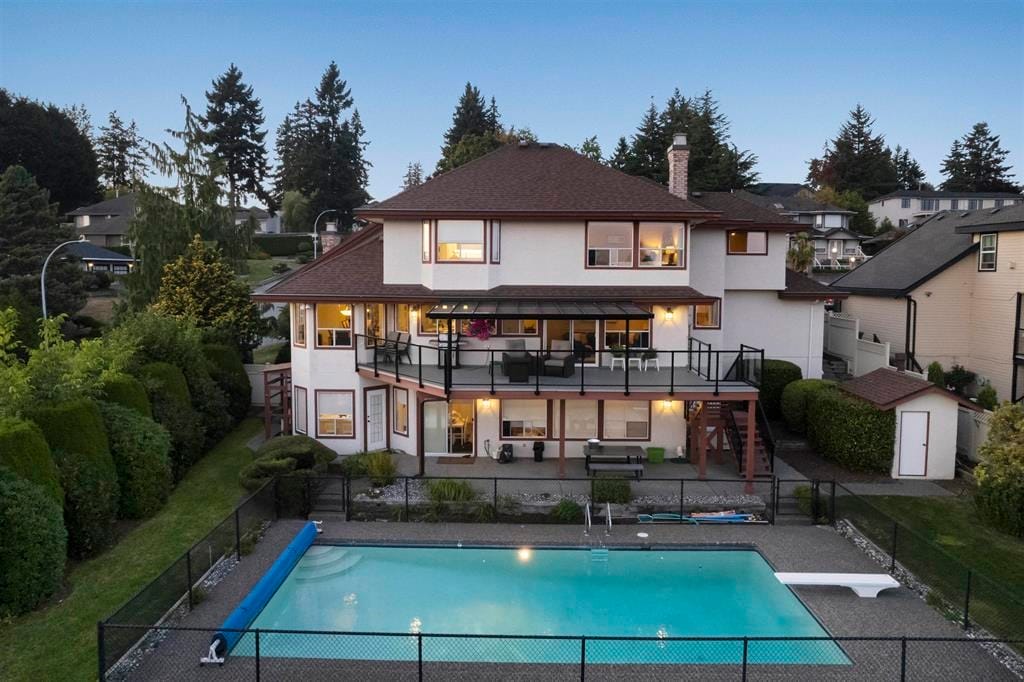 House for sale in Surrey, Surrey, 16512 77a Avenue, 263107282 | Realtylink.org