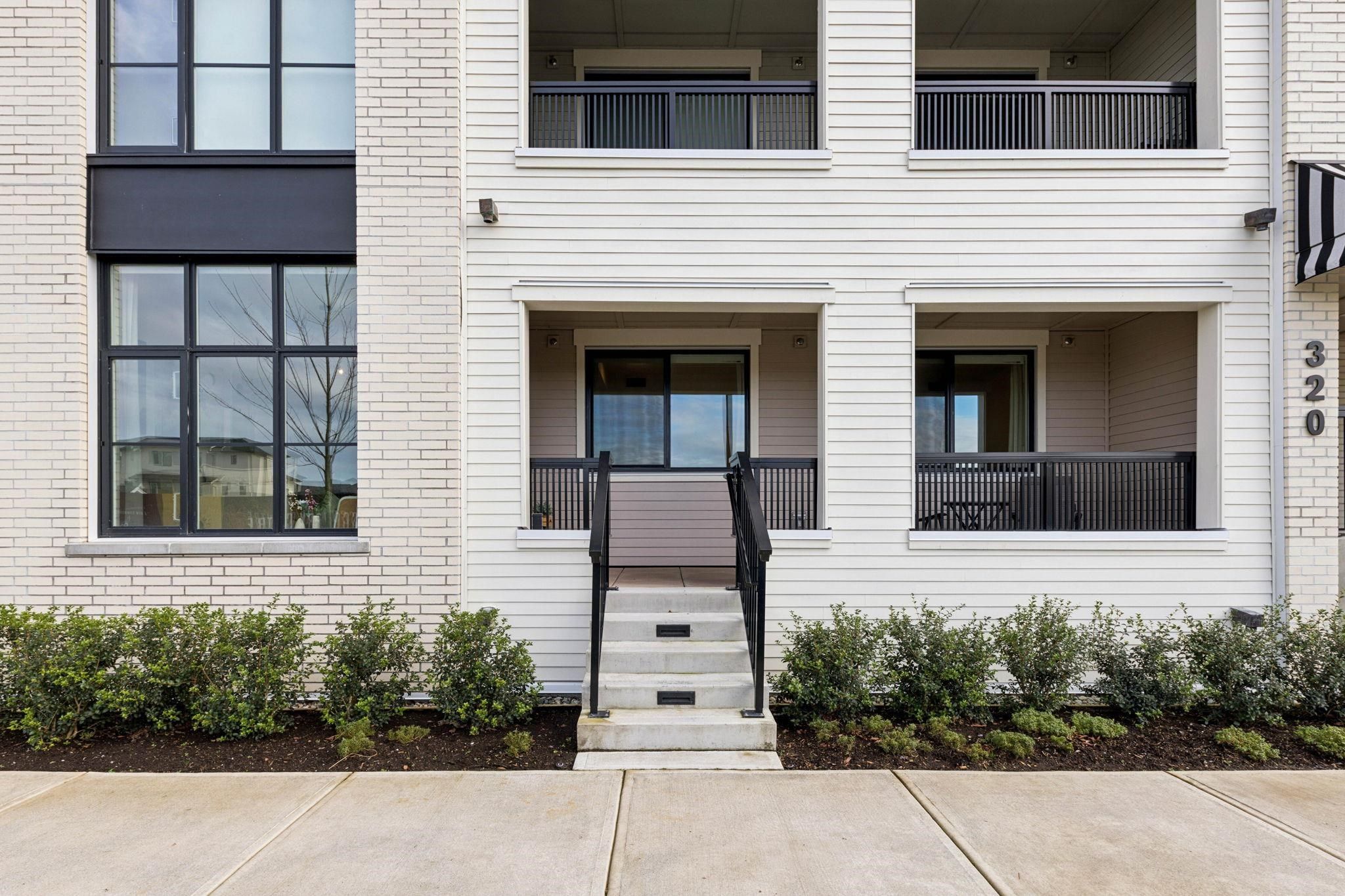 Apartment for sale in Tsawwassen, Tsawwassen, 101 320 Ridge Street, 263107286 | Realtylink.org