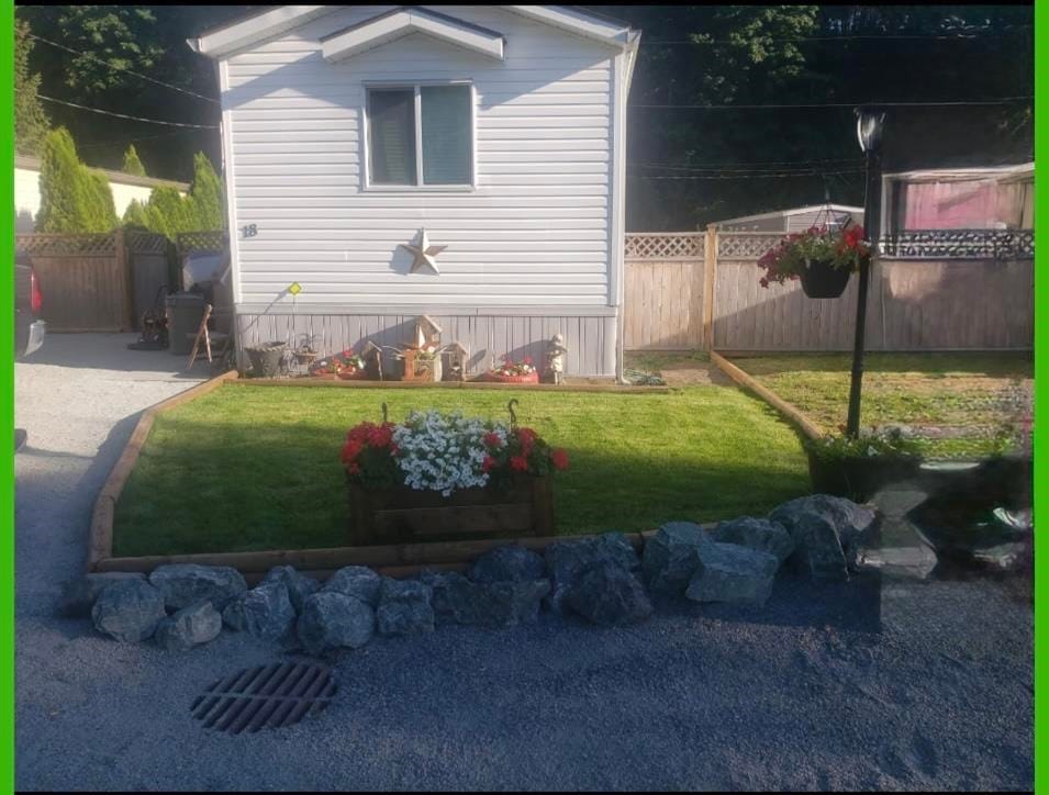 Manufactured Home for sale in Cultus Lake, Cultus Lake & Area, 18 3942 Columbia Valley Road, 263107340 | Realtylink.org