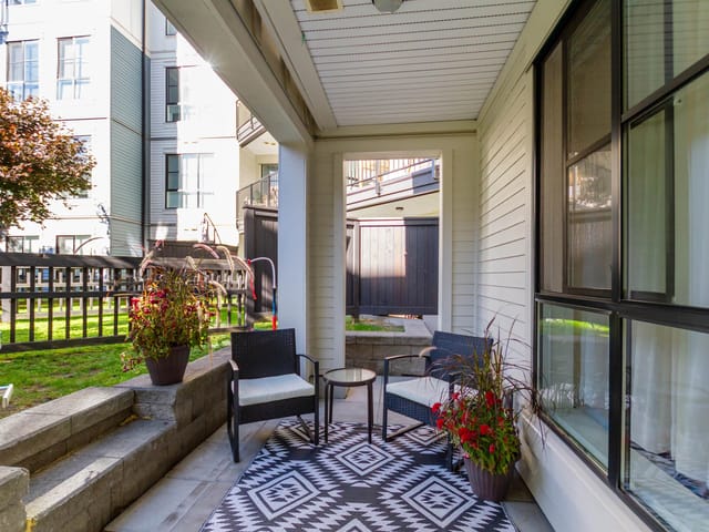 Apartment for sale in Surrey, South Surrey White Rock, 130 15168 33 Avenue, 263107380 | Realtylink.org