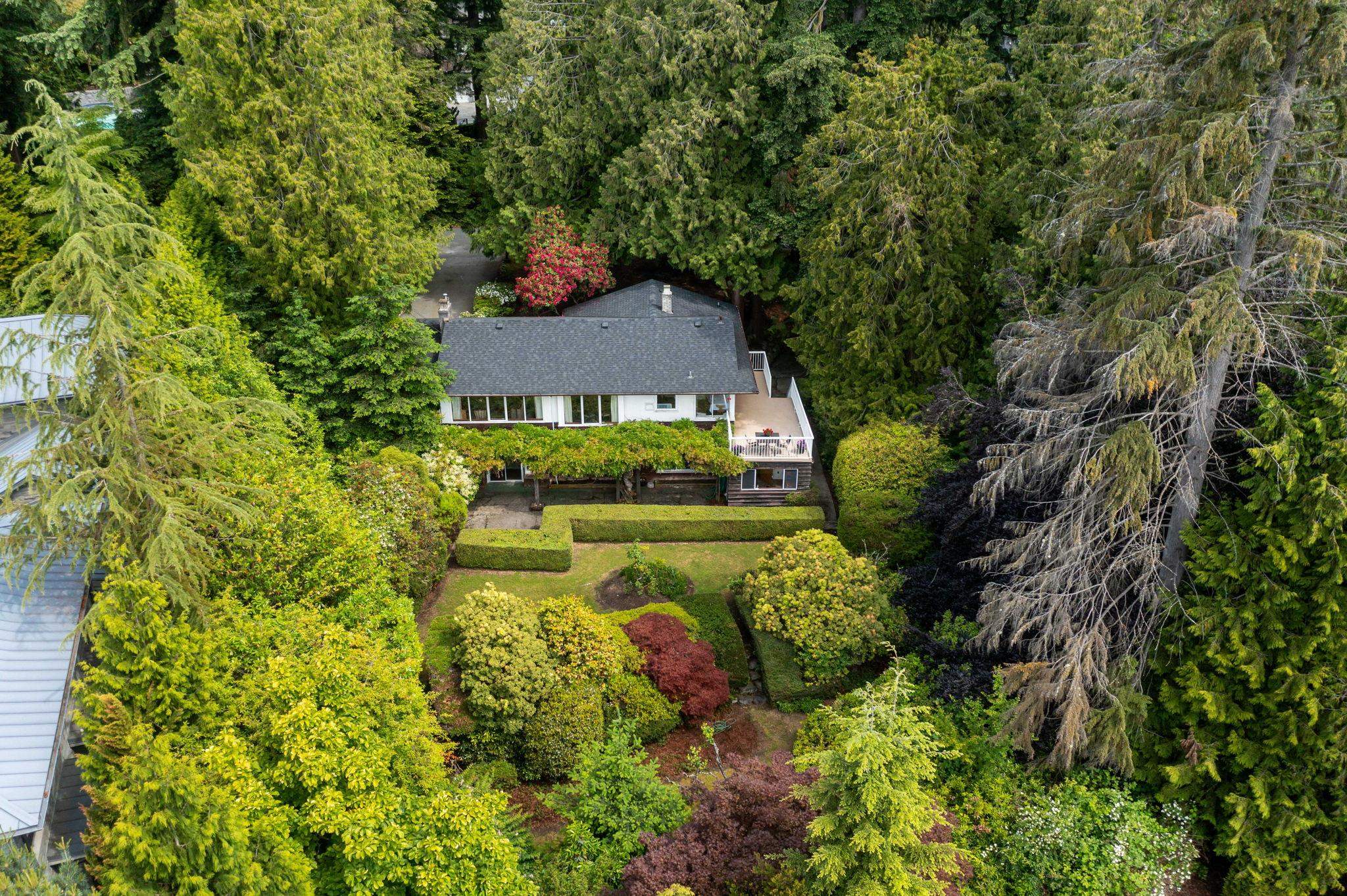 House for sale in West Vancouver, West Vancouver, 2912 Rosebery Avenue, 263107450 | Realtylink.org