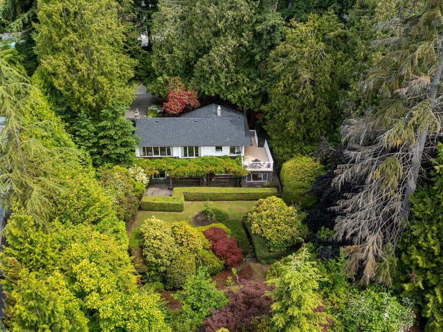 House for sale in West Vancouver, West Vancouver, 2912 Rosebery Avenue, 263107450 | Realtylink.org