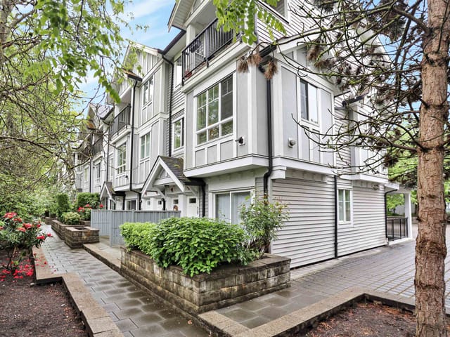 Townhouse for sale in Surrey, North Surrey, 40 13239 Old Yale Road, 263107557 | Realtylink.org