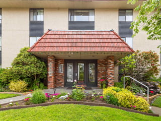 Apartment for sale in White Rock, South Surrey White Rock, 204 1458 Blackwood Street, 263107664 | Realtylink.org