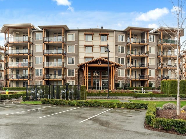 Apartment for sale in Chilliwack, Sardis, 201 45750 Keith Wilson Road, 263107688 | Realtylink.org
