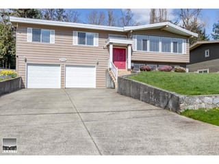 House for rent in Burnaby, Burnaby North, 7755 Jensen Place, 263107723 | Realtylink.org