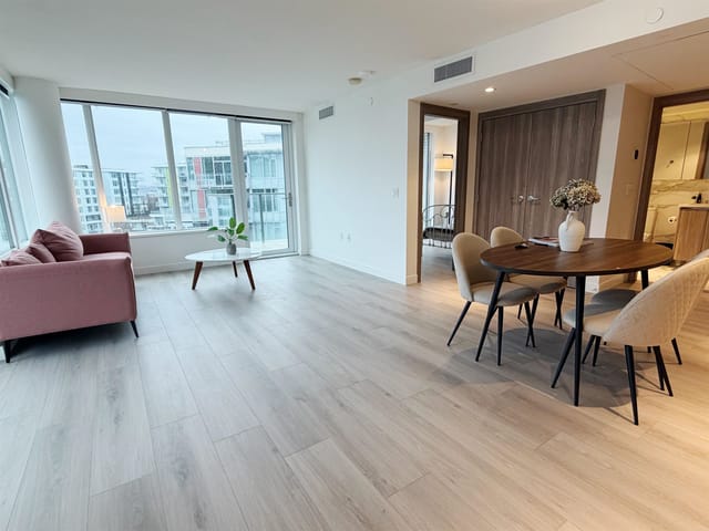 Apartment for sale in Richmond, Richmond, 1385 8608 Hazelbridge Way, 263107789 | Realtylink.org