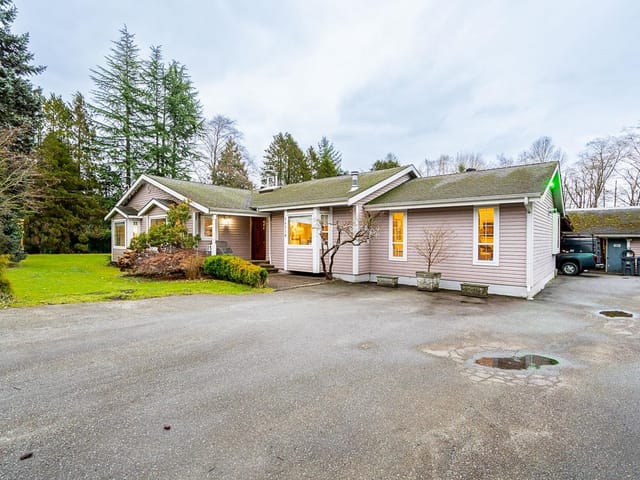 House for sale in Surrey, South Surrey White Rock, 16114 20 Avenue, 263108042 | Realtylink.org