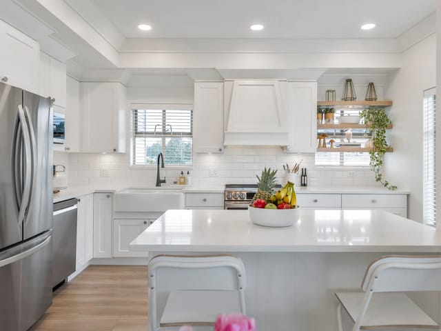 Apartment for sale in Delta, Tsawwassen, 301 1118 55 Street, 263108086 | Realtylink.org